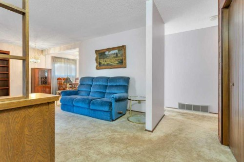 14 Glendale Boulevard, Red Deer, AB - Indoor