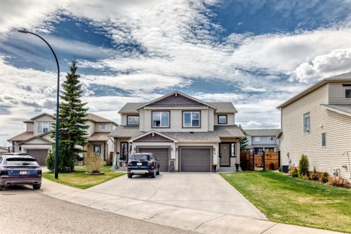 70 Jensen Place, Red Deer, AB 