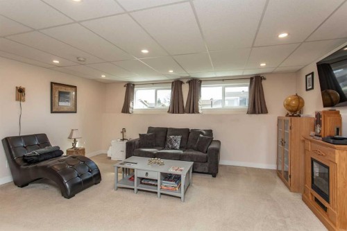 62 Nance Avenue, Red Deer, AB - Indoor