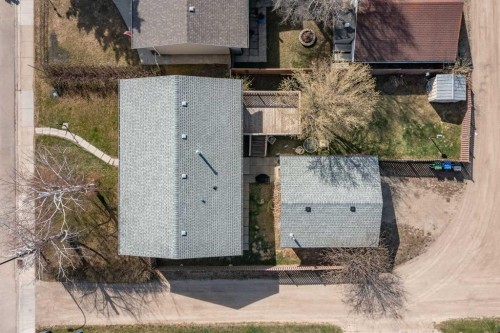 62 Nance Avenue, Red Deer, AB - Outdoor