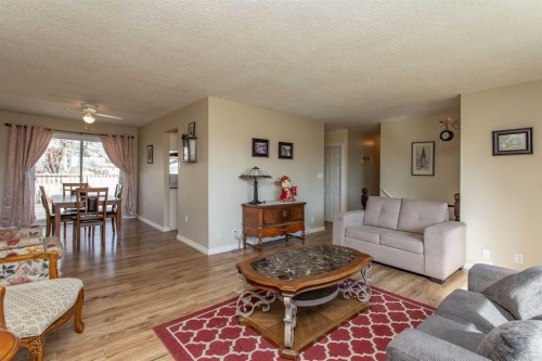 62 Nance Avenue, Red Deer, AB - Indoor Photo Showing Living Room