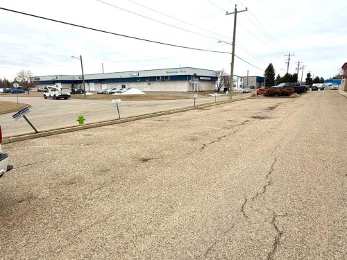 5-4608 62 Street, Red Deer, AB 