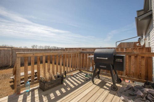 95 Palmer Circle, Blackfalds, AB - Outdoor With Deck Patio Veranda