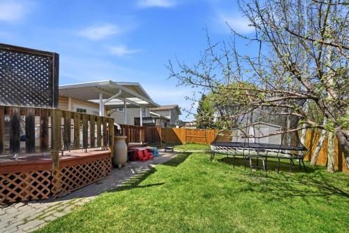 25 Gilbert Crescent, Red Deer, AB - Outdoor With Deck Patio Veranda
