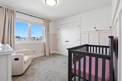 223 Ellington Crescent, Red Deer, AB - Indoor Photo Showing Bedroom