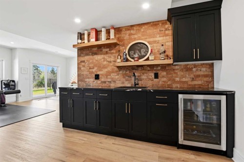 223 Ellington Crescent, Red Deer, AB - Indoor Photo Showing Kitchen