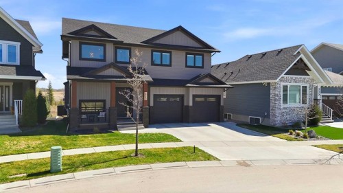 223 Ellington Crescent, Red Deer, AB - Outdoor With Facade