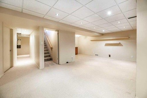 61-2816 Botterill Crescent, Red Deer, AB - Indoor