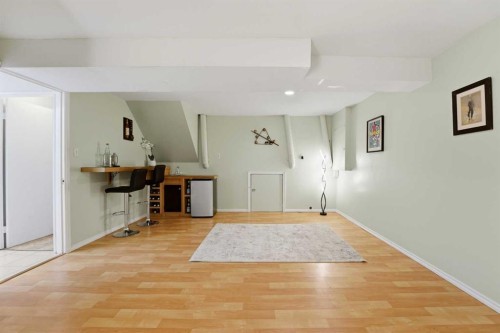 35 Ray Avenue, Red Deer, AB - Indoor Photo Showing Other Room
