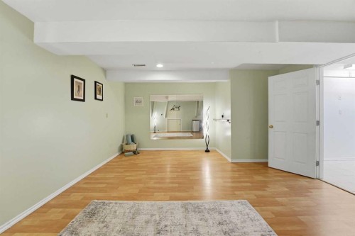 35 Ray Avenue, Red Deer, AB - Indoor Photo Showing Other Room