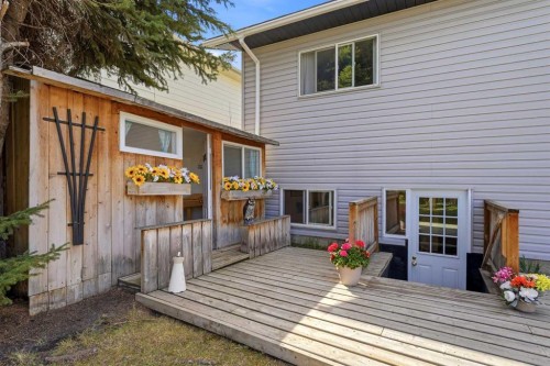 35 Ray Avenue, Red Deer, AB - Outdoor With Deck Patio Veranda With Exterior