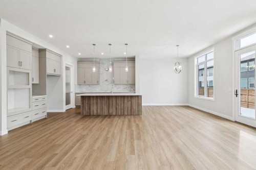 261 Dawson Wharf Crescent, Chestermere, AB - Indoor Photo Showing Kitchen