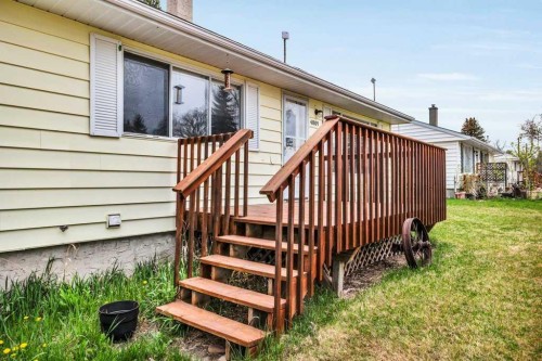 4809 32 Street, Mulhurst Bay, AB - Outdoor