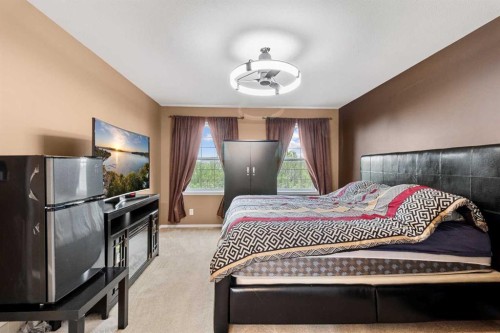 5509 Panorama Drive, Blackfalds, AB - Indoor Photo Showing Bedroom