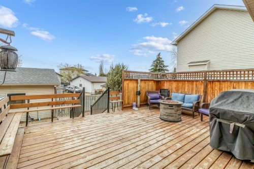5509 Panorama Drive, Blackfalds, AB - Outdoor With Deck Patio Veranda With Exterior