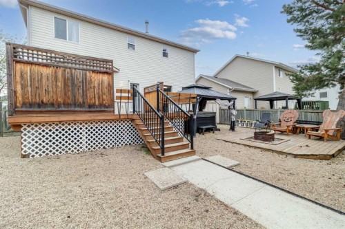 5509 Panorama Drive, Blackfalds, AB - Outdoor With Deck Patio Veranda With Exterior
