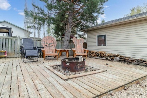 5509 Panorama Drive, Blackfalds, AB - Outdoor With Deck Patio Veranda