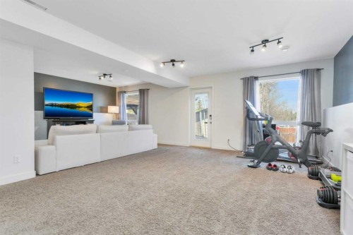 149 Bowman Circle, Sylvan Lake, AB - Indoor