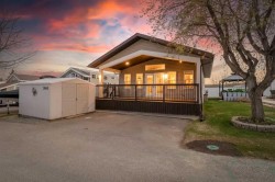 3060-27054 South Pine Lake Road Road Rural Red Deer County, AB T0M 1S0