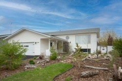 5304 37A Street Innisfail, AB T4G 1E5