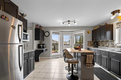 4319 54 Avenue, Tofield, AB - Indoor Photo Showing Kitchen With Upgraded Kitchen