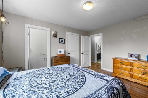 4319 54 Avenue, Tofield, AB - Indoor Photo Showing Bedroom