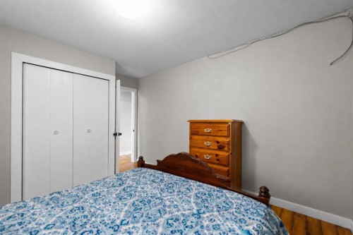 4319 54 Avenue, Tofield, AB - Indoor Photo Showing Bedroom