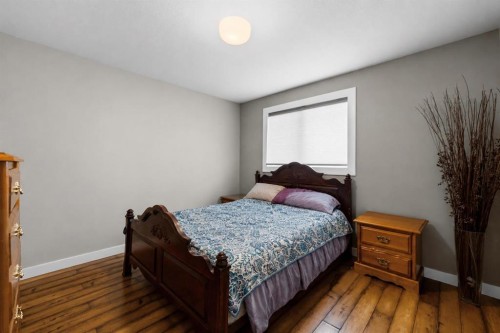 4319 54 Avenue, Tofield, AB - Indoor Photo Showing Bedroom