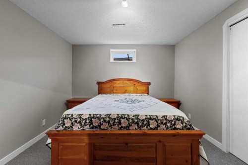 4319 54 Avenue, Tofield, AB - Indoor Photo Showing Bedroom