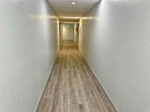 102-7031 Gray Drive, Red Deer, AB 