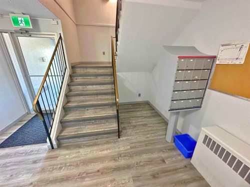 102-7031 Gray Drive, Red Deer, AB 