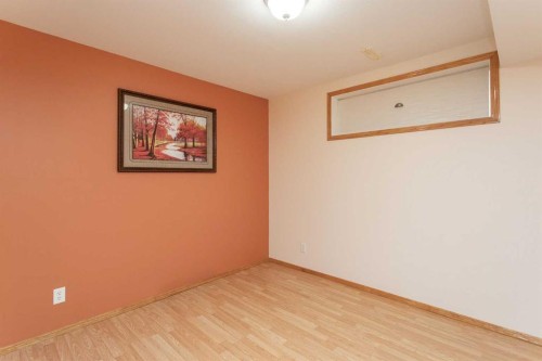 4908 55 Street, Alix, AB - Indoor Photo Showing Other Room