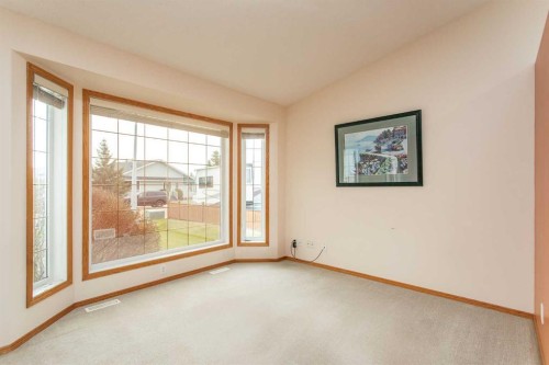4908 55 Street, Alix, AB - Indoor Photo Showing Other Room