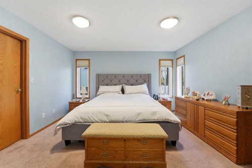 74 Donnelly Crescent, Red Deer, AB - Indoor Photo Showing Bedroom