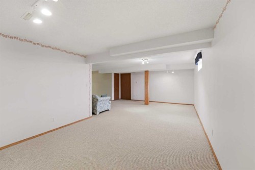 74 Donnelly Crescent, Red Deer, AB - Indoor Photo Showing Other Room