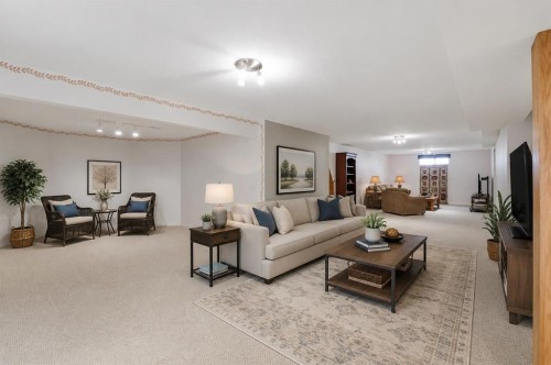 74 Donnelly Crescent, Red Deer, AB - Indoor Photo Showing Living Room