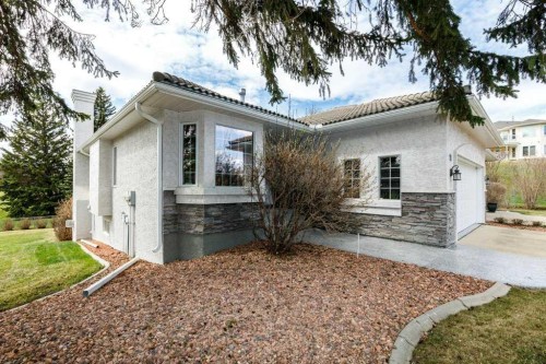11-4700 Fountain Drive, Red Deer, AB - Outdoor