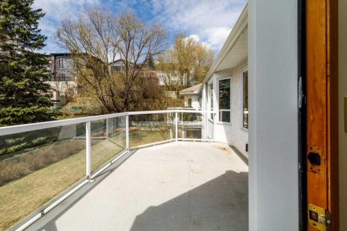 11-4700 Fountain Drive, Red Deer, AB - Outdoor