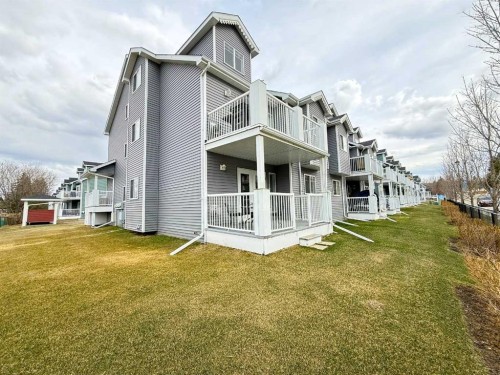306-5220 50A Avenue  Sylvan Lake, AB T4S 1E5