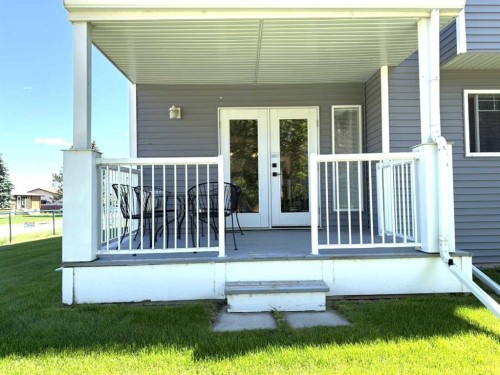 306-5220 50A Avenue, Sylvan Lake, AB 