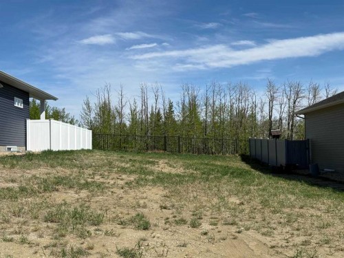 15 Vanson Close, Sylvan Lake, AB - Outdoor