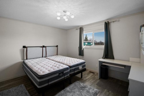 3936 56A Street Close, Camrose, AB - Indoor Photo Showing Bedroom