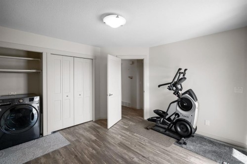 3936 56A Street Close, Camrose, AB - Indoor Photo Showing Laundry Room