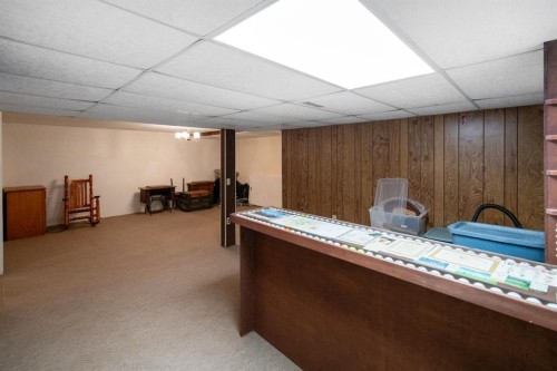 3936 56A Street Close, Camrose, AB - Indoor