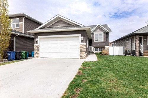 52 Vancouver Crescent, Red Deer, AB - Outdoor With Facade