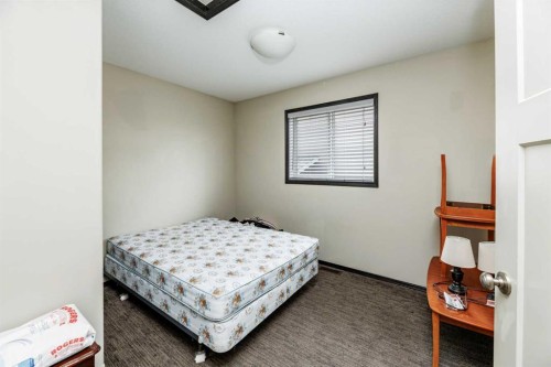 52 Vancouver Crescent, Red Deer, AB - Indoor Photo Showing Bedroom
