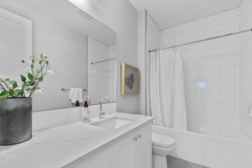182 Slopeside Drive, Rural Lacombe County, AB - Indoor Photo Showing Bathroom