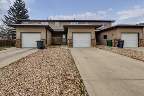 2-5511 54 Street, Ponoka, AB - Outdoor With Facade