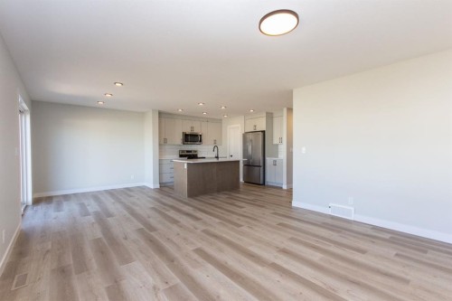 224 Augustus Way, Penhold, AB - Indoor Photo Showing Other Room