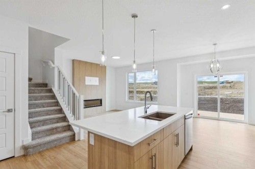 155 Vantage Crescent Sw, Airdrie, AB 
